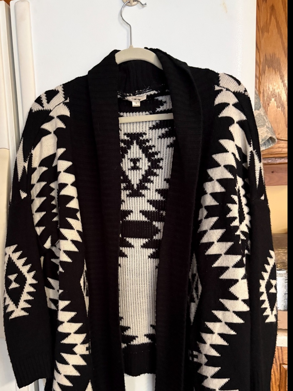 Timing Black & White Geometric Open-Front Cardigan